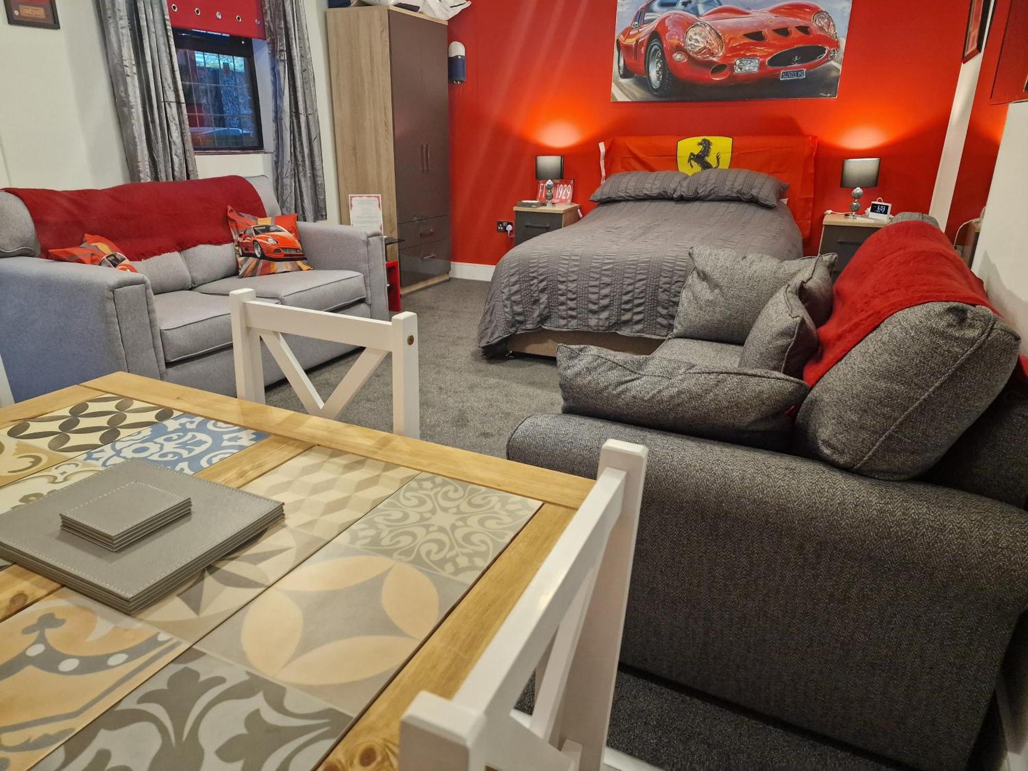 Joiners Arms - Studio Apartments มาร์เก็ต เดรย์ตัน ภายนอก รูปภาพ